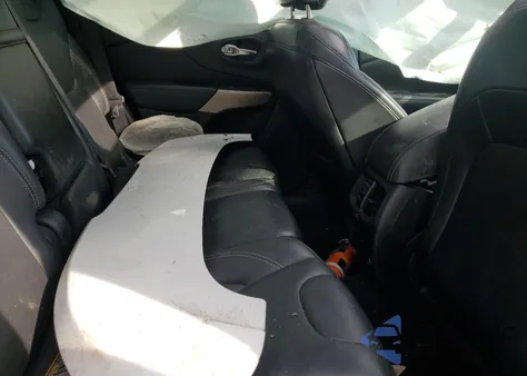 2018 Jeep Cherokee Limited из США, поврежденный, VIN 1C4PJLDB0JD534828